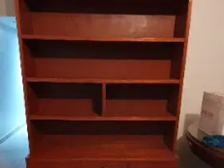 مكتبه ٣ ادراج ودرفتين