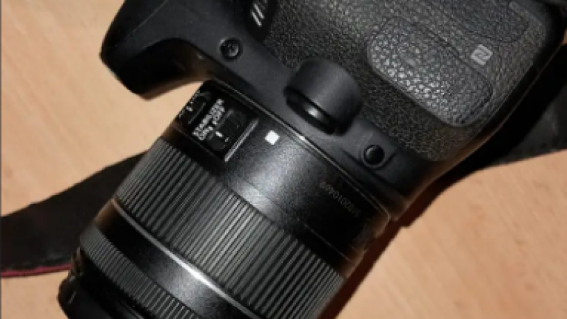 kanon-77d-ghalk-mnkhfd-hal-mthl-algdyd-aads-mgmoaa-50-mm-f18-big-2