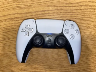 White Ps5 Controller - دراع بلايستاشن ٥ ابيض