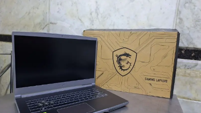 labtob-msi-thin-15-i5-12th-rtx-2050-big-1