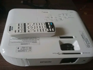 بروجيكتور Epson