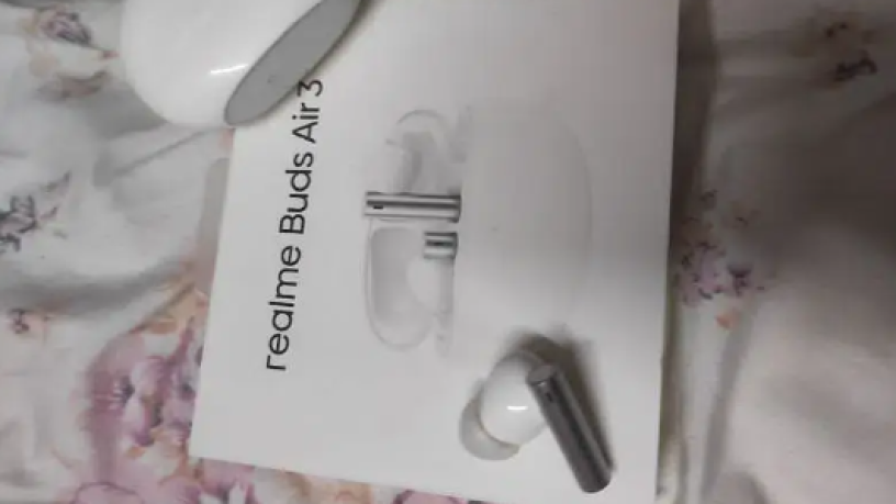 ryml-ayr-bodz-realme-air-buds-3-big-0