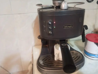 ماكينة اسبرسو ديلونجى