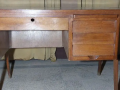 mktb-khshb-zan-small-1