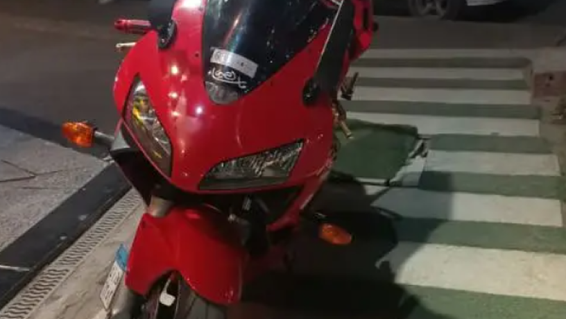 honda-cbr600rr-big-2
