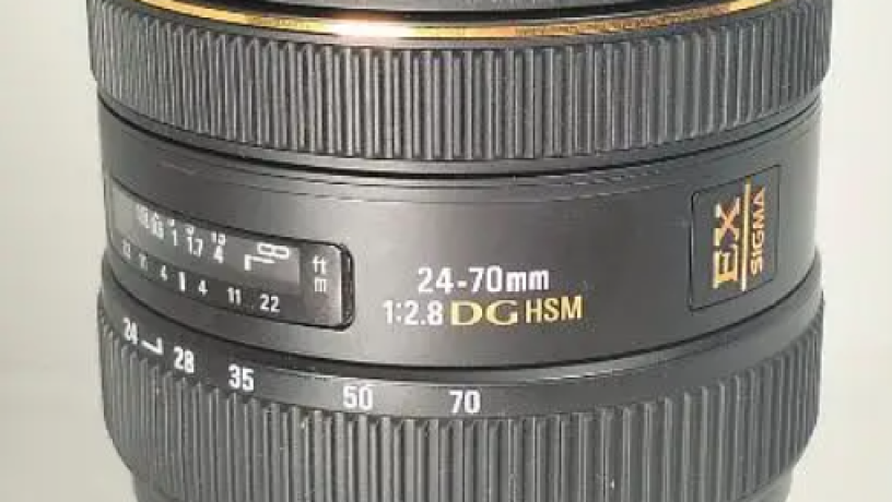 aadsat-zoom-sygma-24-70-mlm-big-1
