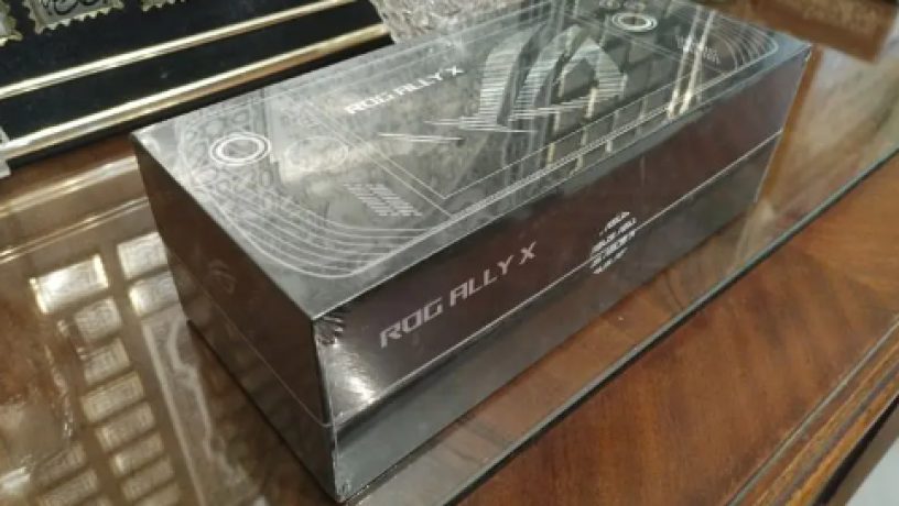 asus-rog-ally-x-top-end-king-of-gaming-handhelds-gdyd-2024-gdyd-mtbrshm-big-2
