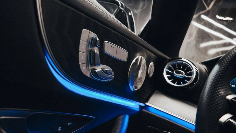 mercedes-e200-coupe-2023-big-1
