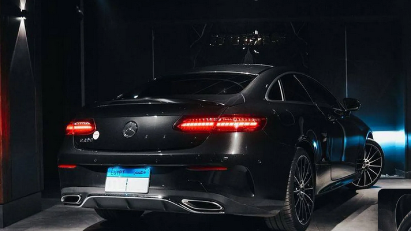 mercedes-e200-coupe-2023-big-9