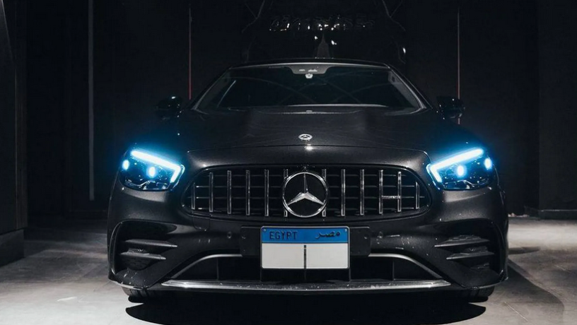 mercedes-e200-coupe-2023-big-7
