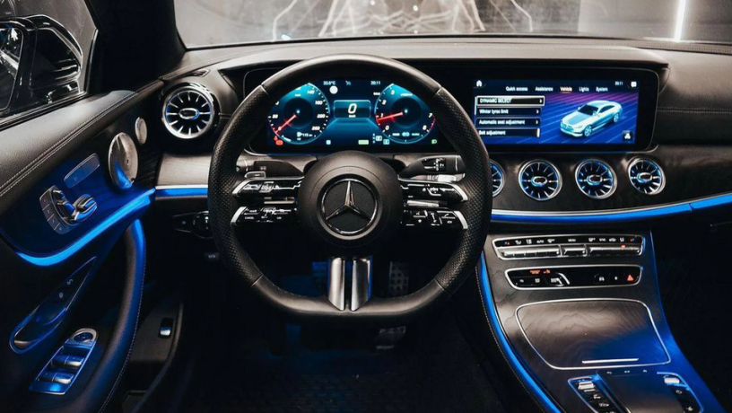mercedes-e200-coupe-2023-big-5