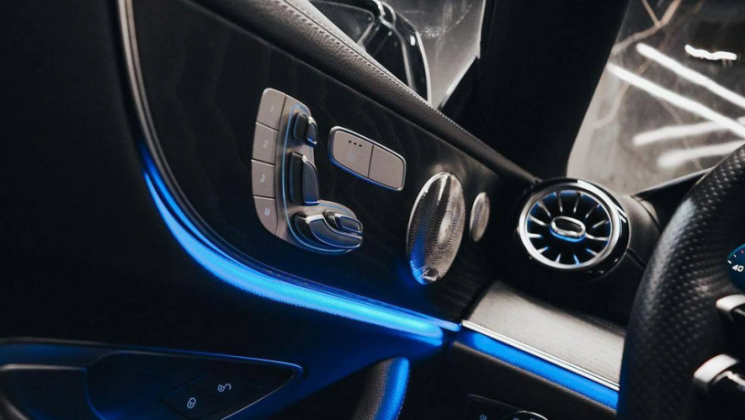 mercedes-e200-coupe-2023-big-2