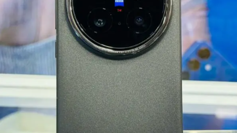 fyfo-x200-bro-big-0