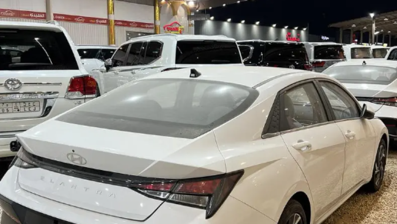 alntra-2025-fl-kaml-elantra-2025-full-option-big-1