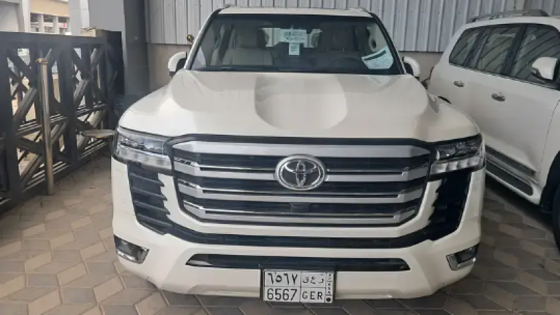toyota-land-krozr-2024-gxr-big-2
