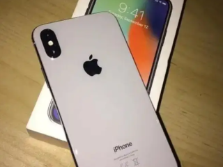 جوال ايفون اكس iphone x حالة ممتازة 64G