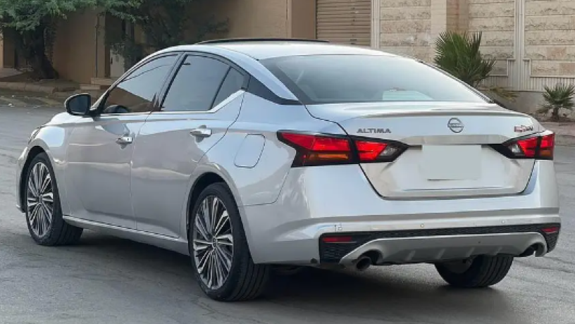nysan-altyma-2023-nissan-altima-2023-sv-big-3