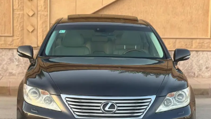 lkzs-ls460-2010-larg-lkzs-ls460-2010-kbyr-big-0