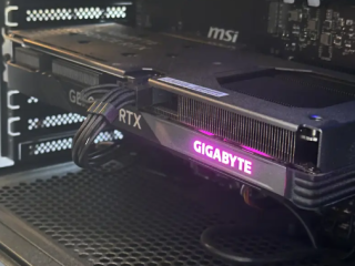 بطاقة رسومات Gigabyte RTX 4060 OC سعة 8 جيجابايت للبيع
