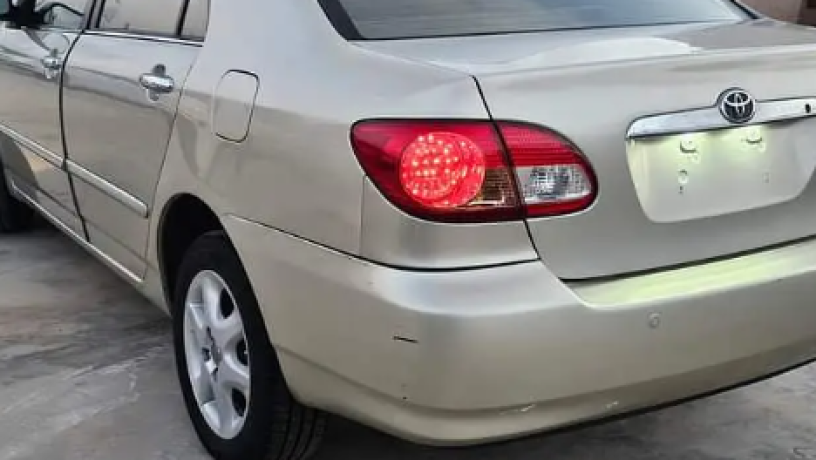 toyota-korola-2004alaard-lmd-mhdod-big-1