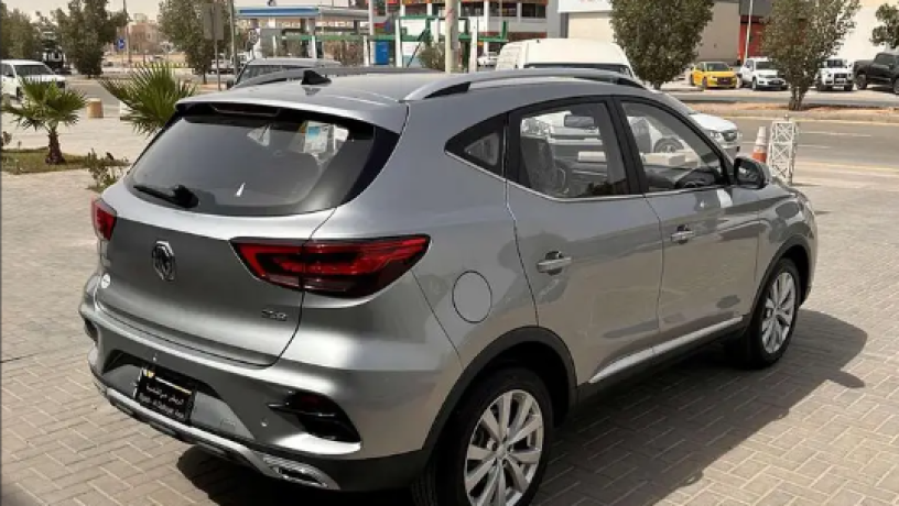 am-gy-zs-2023-mg-zs-2023-big-2