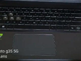 كمبيوتر محمول للألعاب MSi Thin 15 B13UCX تم استخدامه منذ أسبوع فقط