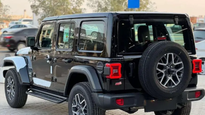 gyb-ranglr-sbort-2024-jeep-wrangler-sport-2024-big-2