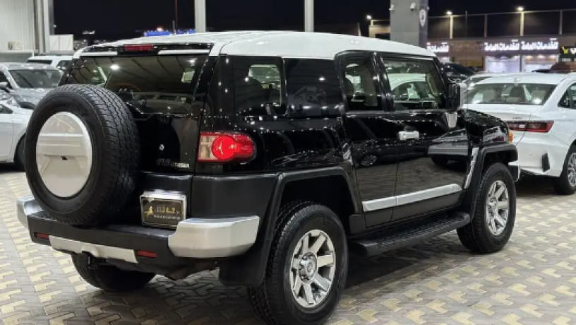 toyota-af-gy-2022-fl-kaml-toyota-fj-cruiser-2022-full-big-2