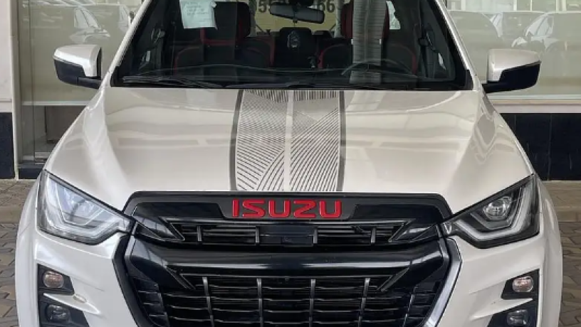 aysozo-dymks-2023-isuzu-d-max-2023-big-0