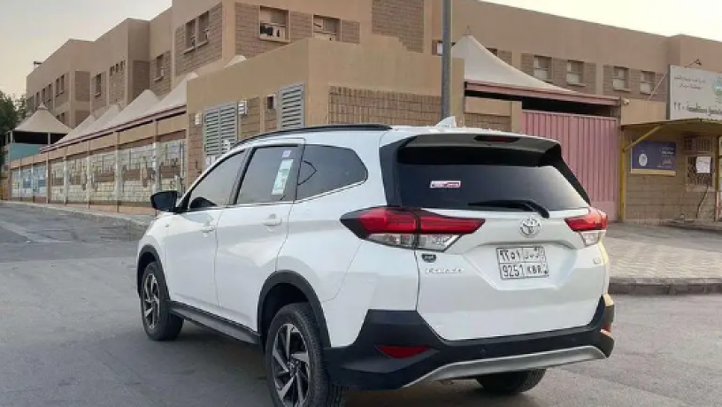 toyota-rash-2022-toyota-rush-2022-big-1
