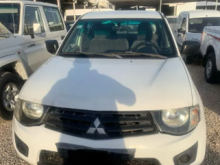 مستبيشي L200 ديزل 2012 | Mitsubishi L200 Diesel 2012