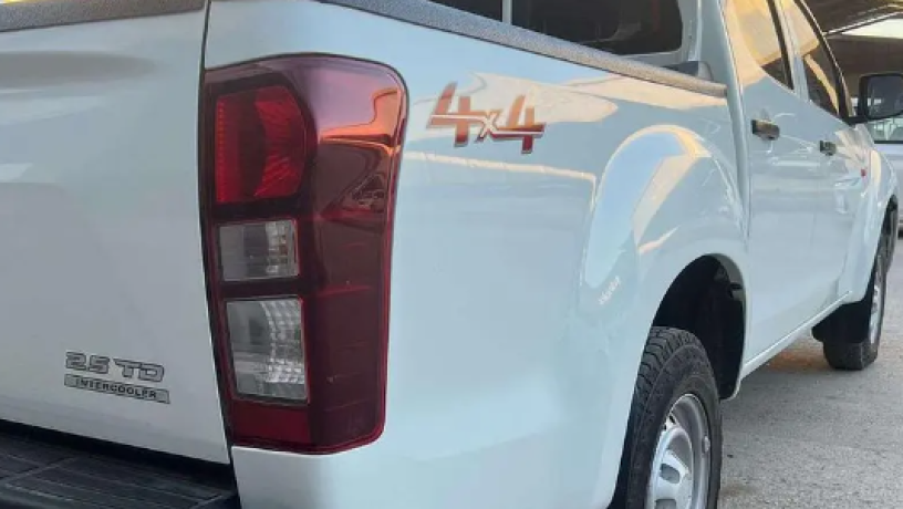 aysozo-dmks-2022-isuzu-d-max-2022-big-1