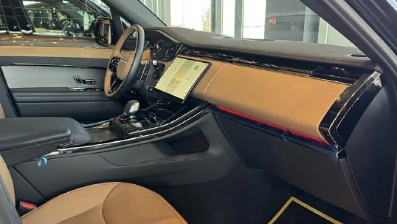 ryng-rofr-sbort-2024-range-rover-sport-2024-big-2