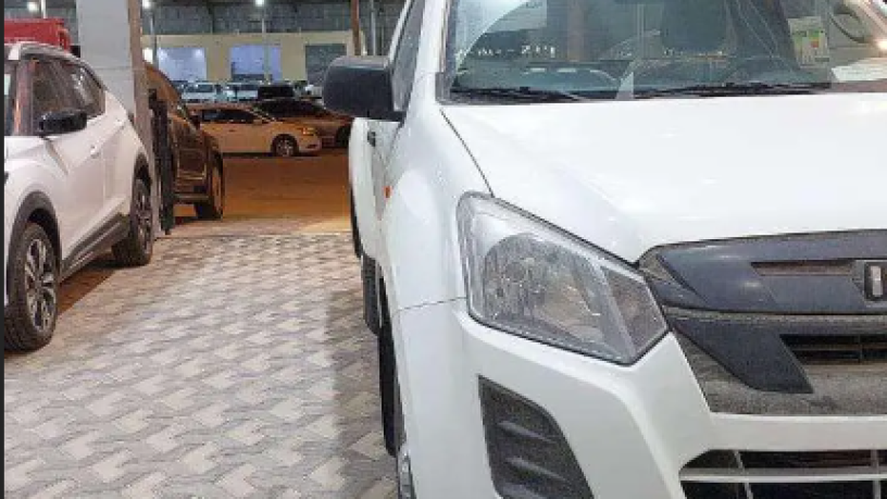 aysozo-dymaks-2024-dyzl-dbl-isuzu-d-max-2024-diesel-4wd-big-1