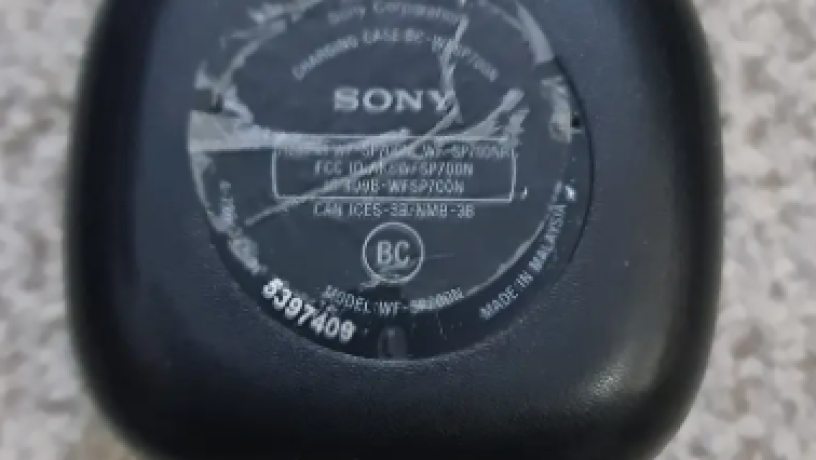 smaaaat-sony-allaslky-balkaml-maa-khasy-alghaaa-aldodaaa-wf-sp700n-big-2