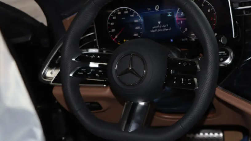 mrsyds-bnz-ay-klas-2025-e-200-amg-big-2