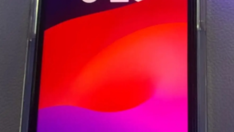 ayfon-llbdl-fkt-xr-gdyd-oyzodny-shy-hkh-ayfon-11-iphone-big-0