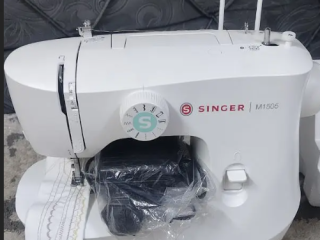 Singer Sewing machine new مكينة خياطة سنجر جديدة بكرتون