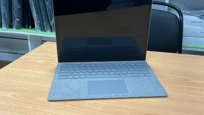 maykrosoft-syrfs-labtob-2-135-bos-maaalg-intel-core-i7-algyl-althamn-16512-big-0
