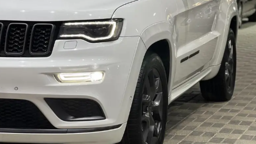 gyb-grand-shyroky-2019-llbyaa-2019-jeep-grand-cherokee-for-sale-big-2