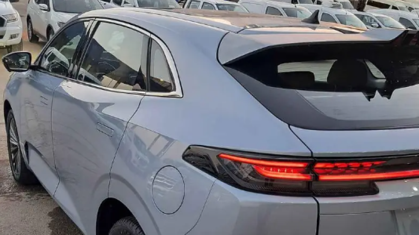 shangan-yony-ky-2023-fl-kaml-changan-uni-k-2023-full-option-big-1