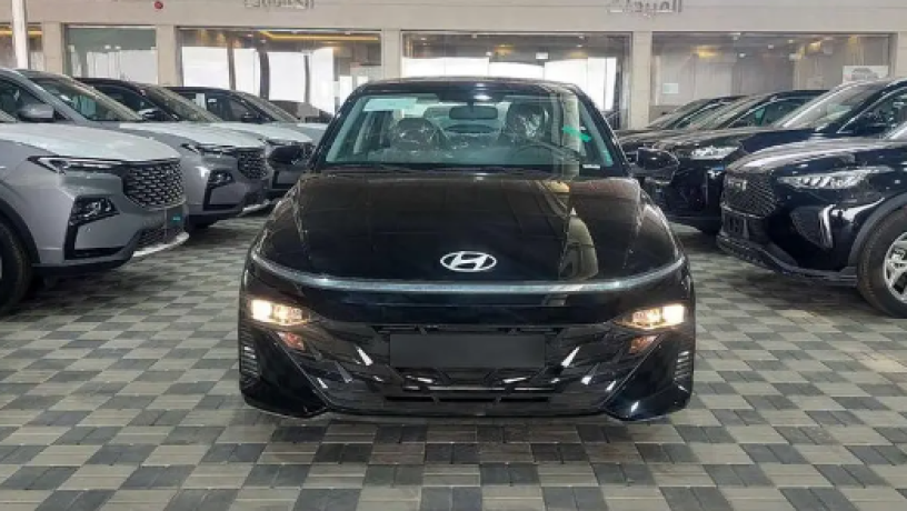 hyonday-aksnt-flyt-2025-gdyd-hyundai-accent-2025-new-big-0