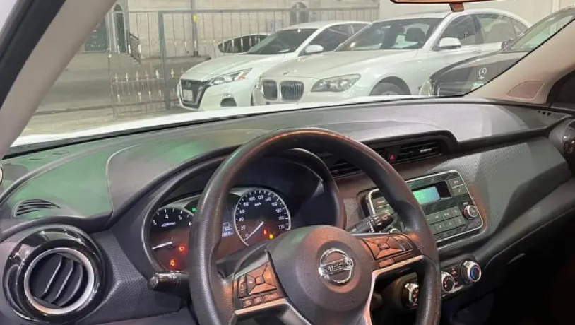 nysan-kyks-2021-mstaaml-llbyaa-used-nissan-kicks-2021-big-3