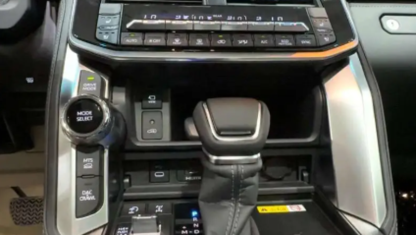 landkrozr-vxr-2025-fl-kaml-land-cruiser-vxr-2025-full-big-3