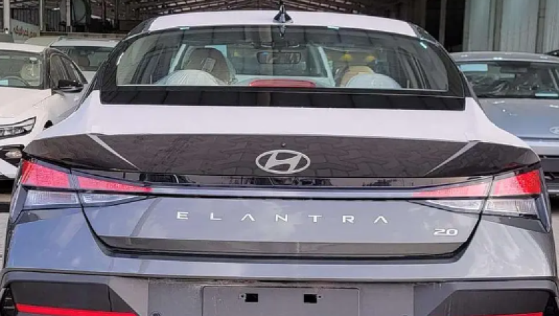 hyonday-alntra-smart-20-2025-hyundai-elantra-2025-big-1
