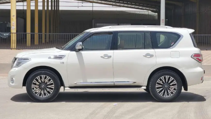 nysan-batrol-2016-mstaaml-used-nissan-patrol-2016-big-3