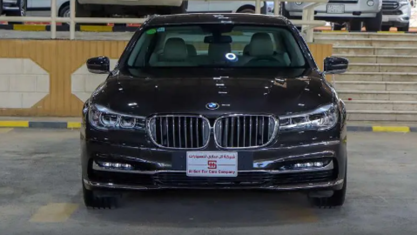 by-am-dblyo-730-modyl-2016-bmw-730-2016-big-0