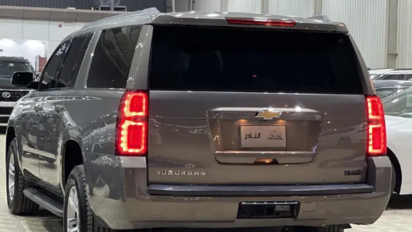 shyfrolyh-sobr-ban-2017-chevrolet-suburban-2017-big-1