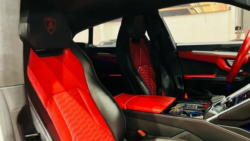 lamborghyny-akhr-2019-big-3