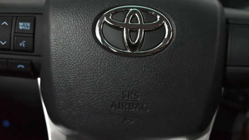 toyota-hayloks-dlx-modyl-2024-big-6